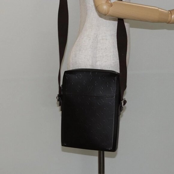 LOUIS VUITTON Monogram Lace Bobby Shoulder Bag Brown